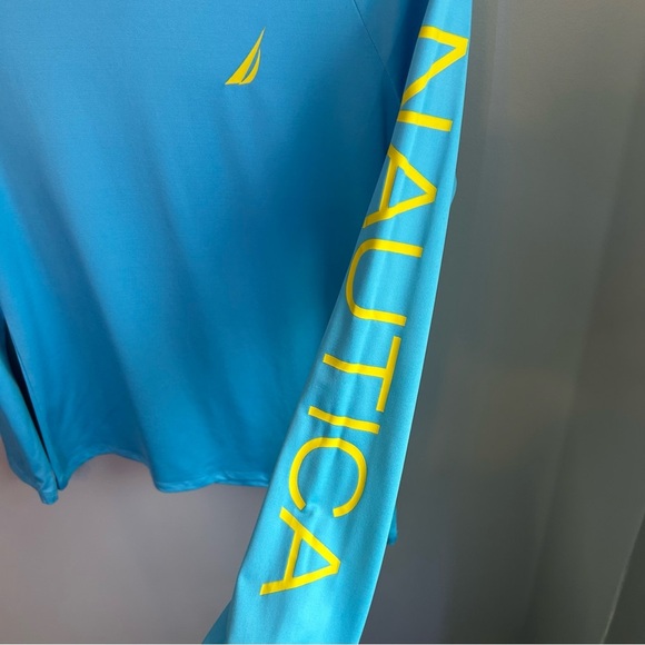 Nautica Long Sleeve UPF 30+ Crewneck Lightweight Rashguard Shirt Womens Size S - Picture 3 of 9